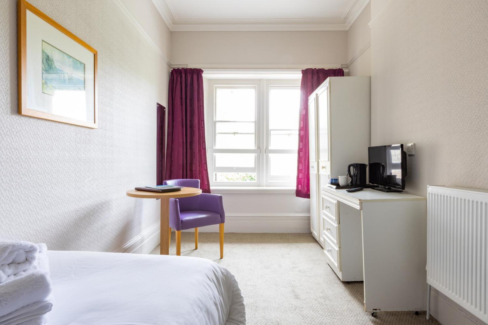 Hotel The Broadway Park 3*